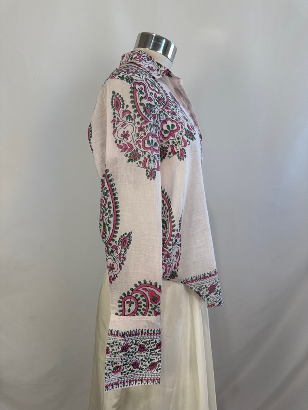 BELL PINK PRINT BLOUSE - Picture 3 of 6